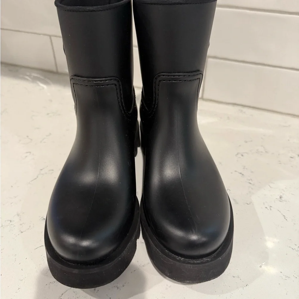 Moncler Ginette Black Rain Boots, SIZE 36 - Picture 5 of 8